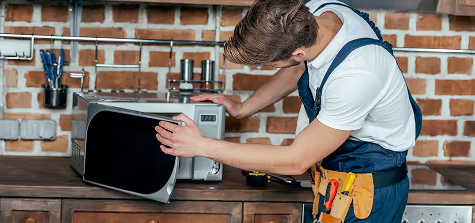 In-Home Microwave Repair in High Point